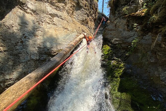 Adrenaline Canyoning Kelowna - What the included gear means
