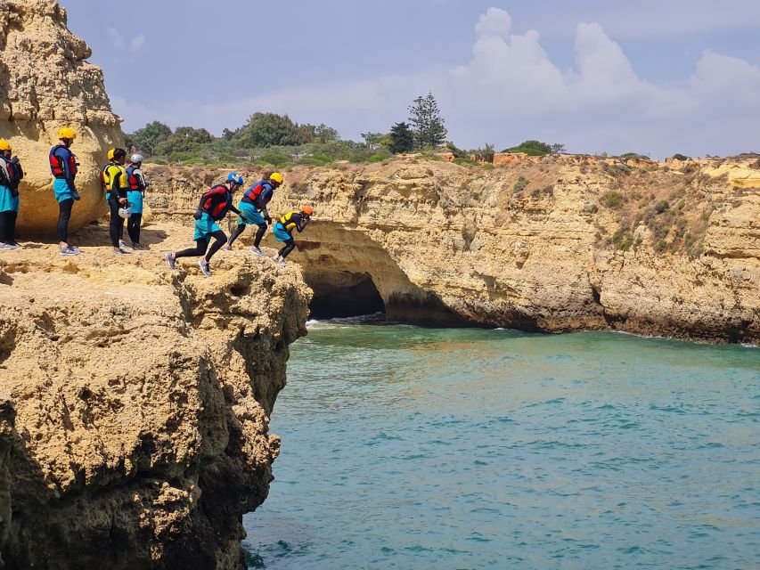 Albufeira: Guided Coasteering Tour with Cliff Jumping - Who should book this Albufeira coasteering tour