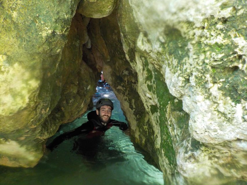 Anna: amazing water canyoning experience near Valencia - Jumps and slides, with control over the bigger moments
