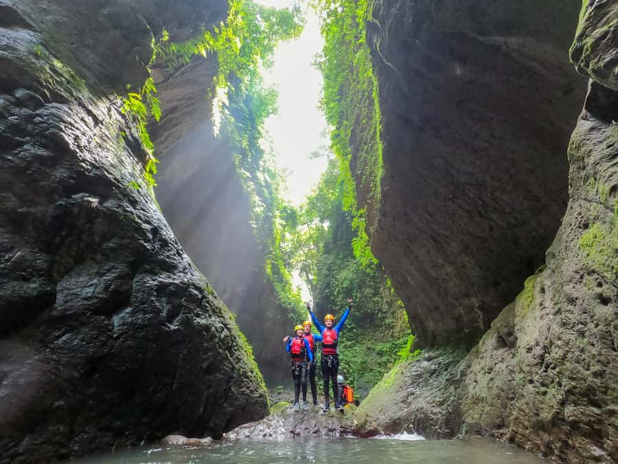 Bali: Aling Canyon Canyoning Tour - Food, showers, and the return journey