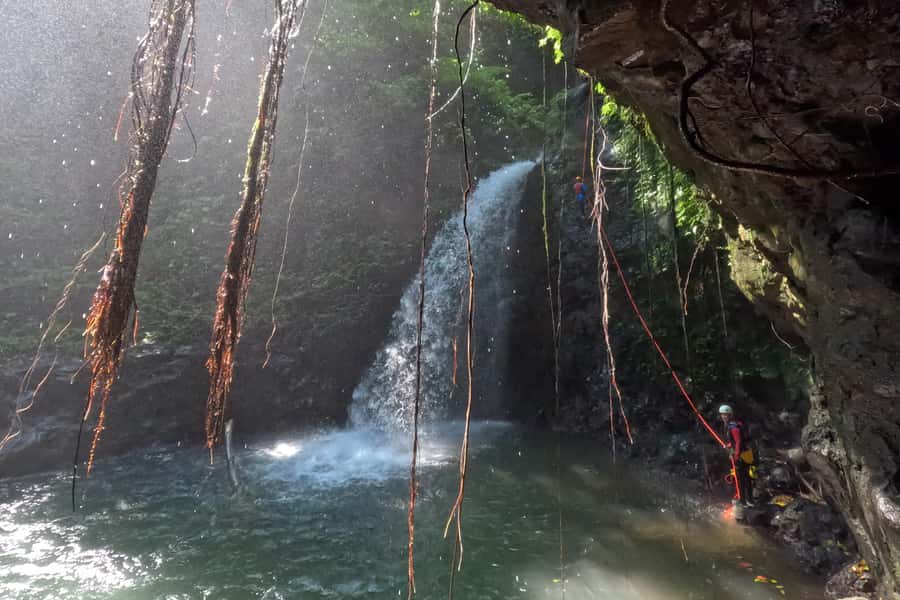 Bali: Canyoning Adventure in Sambangan Canyon - Lunch, showers, and the GoPro handoff