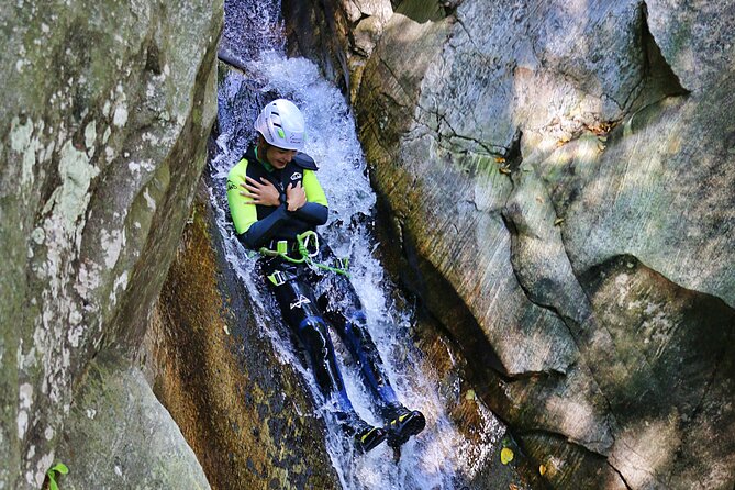 Basic Corippo Canyoning Experience in Valle Verzasca - Key points to know before you book