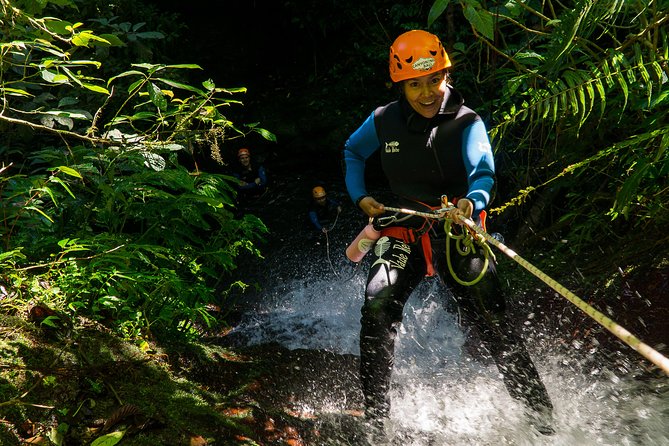 Beginner Canyoning trip in bali "Banyuwana canyon" - Learning ropes, signals, and controlled movement