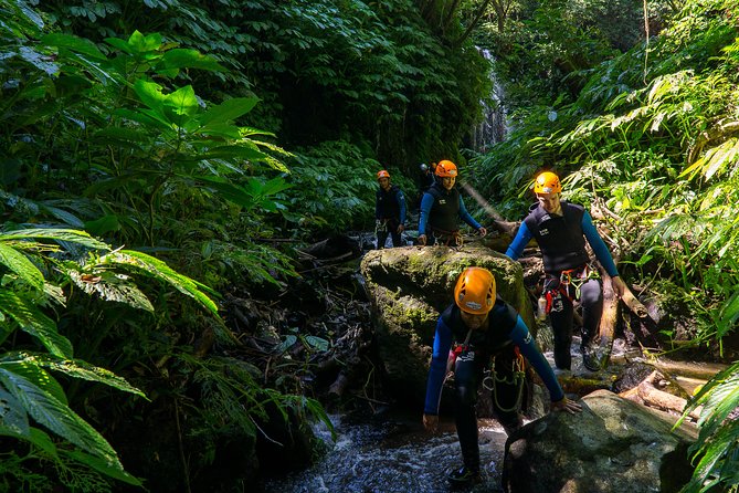 Beginner Canyoning trip in bali "Banyuwana canyon" - Getting fitted with the right equipment