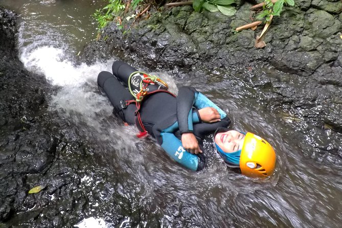 Beginner canyoning trip in Bali "Egar canyon " - Lunch, showers, and the return journey