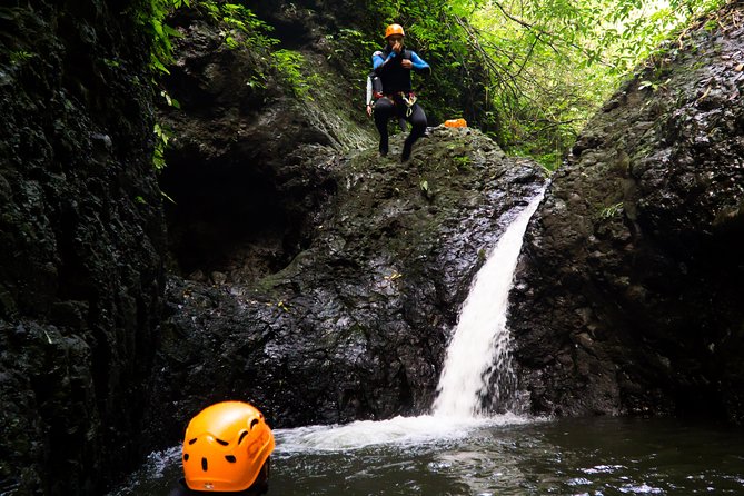 Beginner canyoning trip in Bali "Egar canyon " - The morning pickup and drive into north Bali