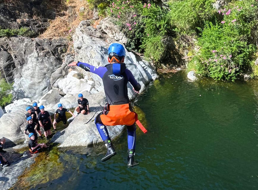 Benahavís: Guided Canyoning Adventure (Benahavís River Walk) - A safety briefing before the first swim