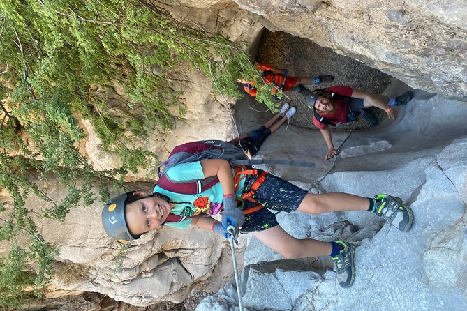 Canyoneering Adventure in Phoenix - From Scottsdale streets to a cool canyon
