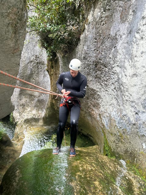 Canyoning adventure in Cabrales Picos de Europa - How the guides affect the experience