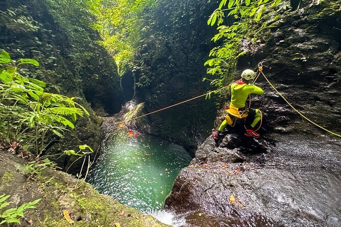 Canyoning Bali, Excalibur Canyon (Adventure, discovery, nature) - The ICOpro briefing gives you a useful foundation