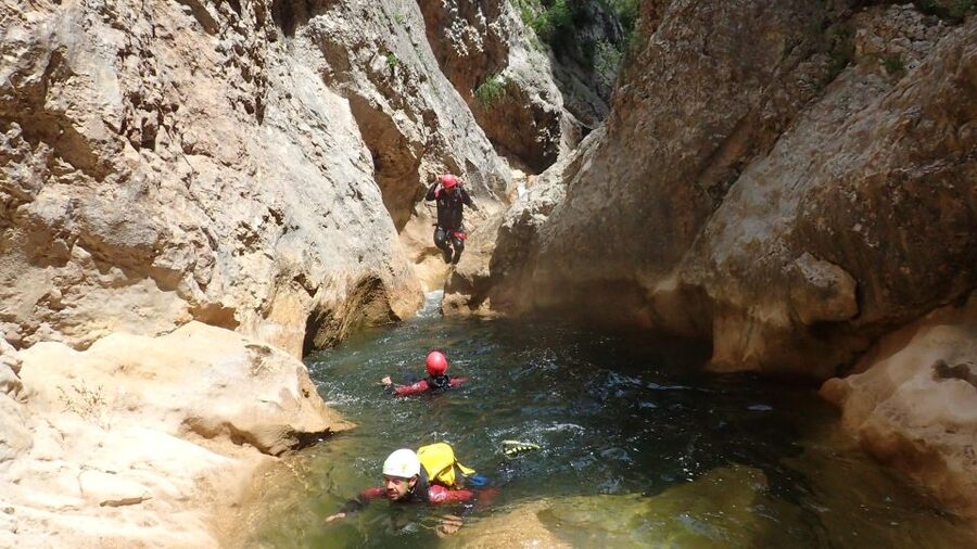 Canyoning Day Trip in Sierra de Guara - Why the small group size matters