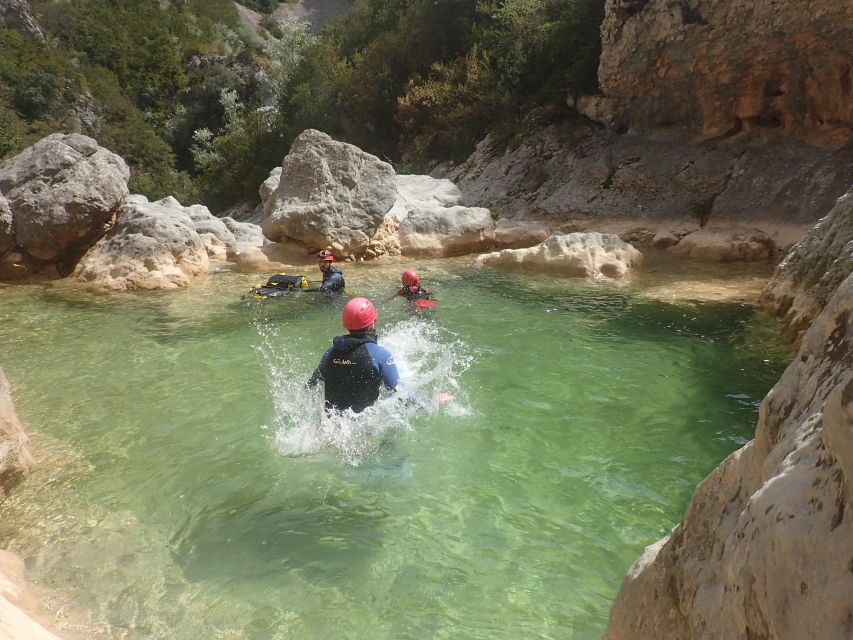 Canyoning Day Trip in Sierra de Guara - Who will get the most from this canyoning day?