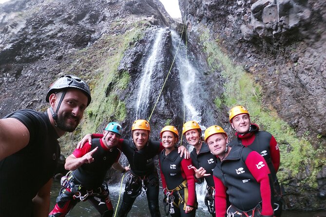 Canyoning Experience Level II Moderate - How the five-and-a-half-hour schedule works