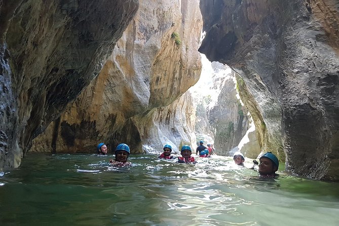 Canyoning Gorge Descent, river walk in Benahavis. - Why the guides matter on a first canyoning trip
