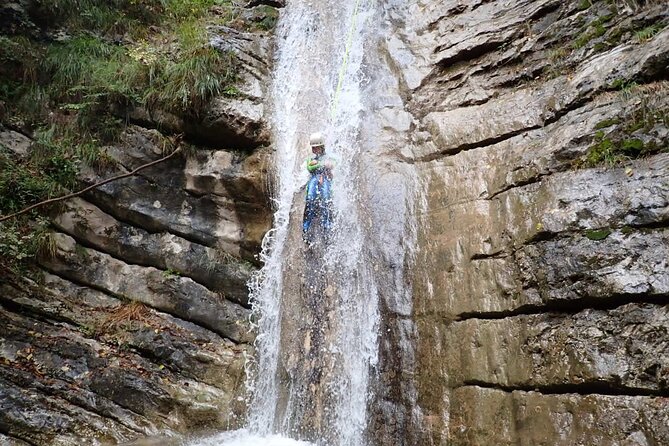 Canyoning "Gumpenfever" - beginner Canyoningtour for everyone - Key points before you book