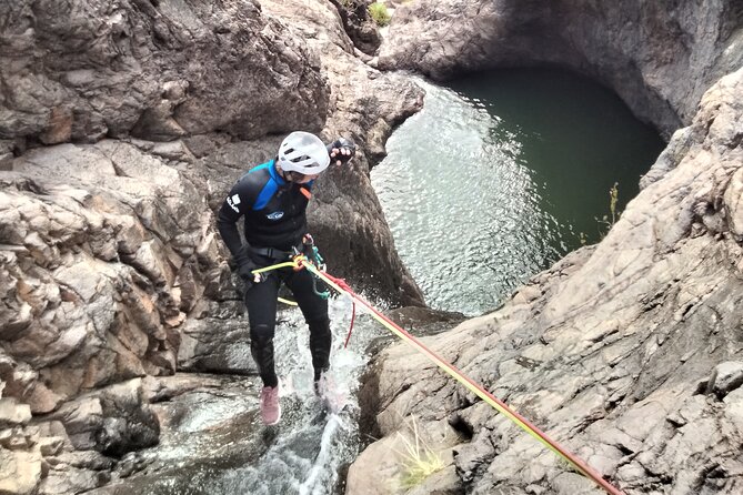 Canyoning in Gran Canaria: The Hidden Waterfalls and Magic Pools - Pablo’s guiding style and group size