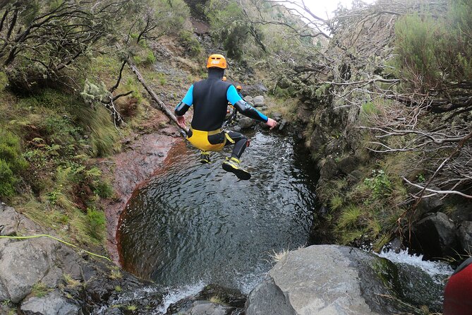 Canyoning in Madeira: Ribeira das Cales - Funchal Ecological Park - Getting fitted and ready for the ropes