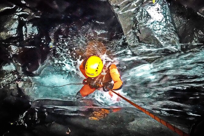 Canyoning in Salto do Cabrito (Sao Miguel - Azores) - Timing, transport, and the rest of your day