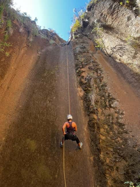 Canyoning Tenerife: Canyoning Los Arcos la Orotava - What the included equipment means