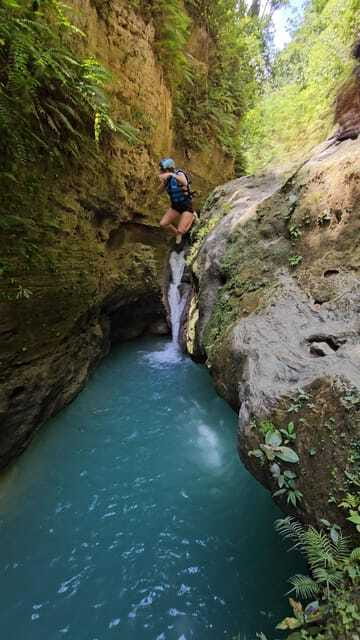 Cebu: Kawasan Canyoneering & Sardines Run and Turtle Chase - Should you book it?