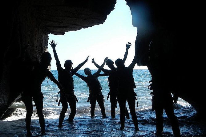 Coasteering experience in Gran Canaria - The equipment that makes the cliffs accessible