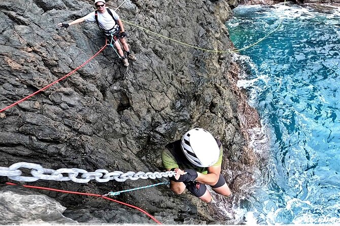 Coasteering Gran Canaria: The Atlantic Mountains Adventure Route - Four sections of abseiling down the cliff