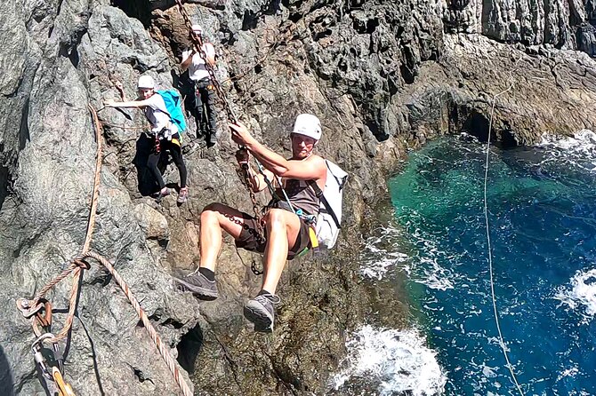 Coasteering Gran Canaria: The Atlantic Mountains Adventure Route - The return climb and views from above
