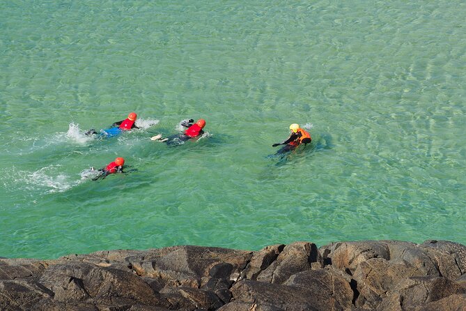 Coasteering on Irelands Wild Atlantic Way - Why the weather policy matters