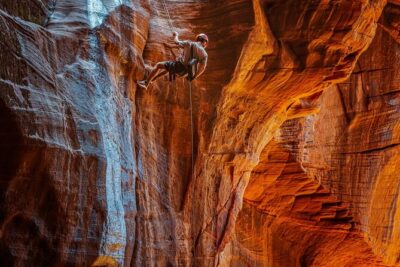 East Zion: Powell’s Way Full-Day Canyoneering