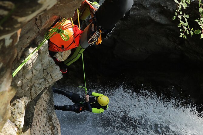Falls of Bruar Canyoning - The guides make the difference