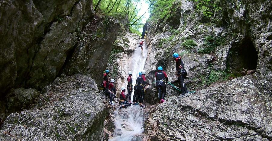 From Bovec: Half-Day Canyoning Tour in Soča Valley - The 15-minute ride to the canyon