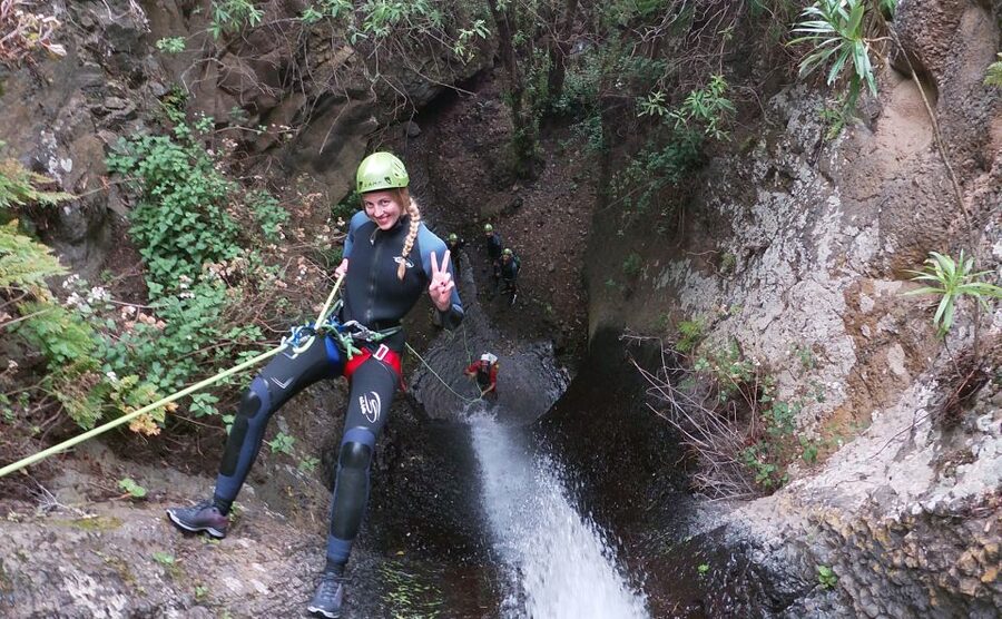 Gran Canaria: Canyoning Trip - Snacks, photos, and the practical extras
