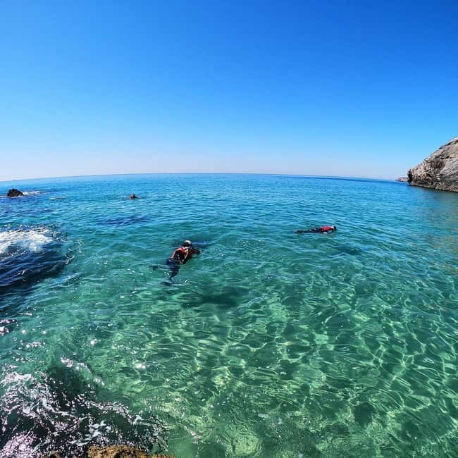 Lagos: Algarve Coasteering and Snorkeling Adventure - A small group with room for different abilities