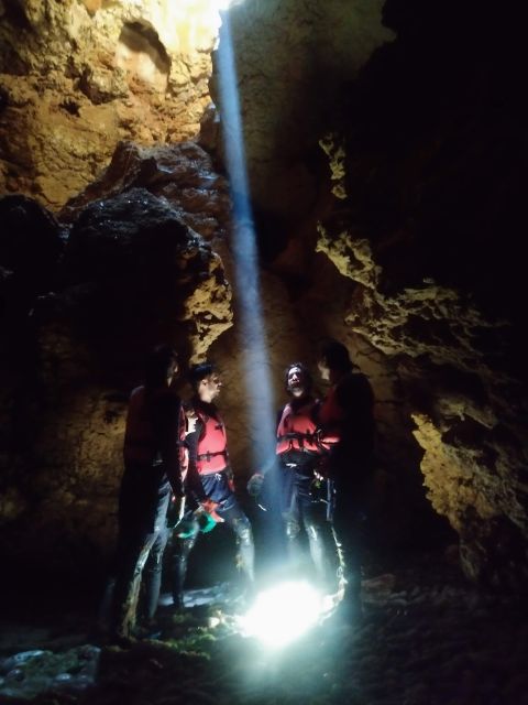 Lisbon: Arrábida Kayak and Coasteering Adventure Tour - Sea caves, old stories, and a little scrambling