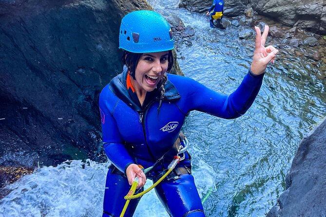 Madeira Canyoning Intermediate - The snack break and bigger waterfall descents