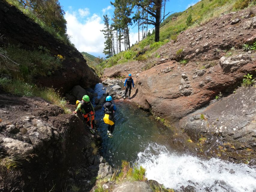 Madeira : Ribeira das Cales Canyoning (Level 1) - Why the small group matters