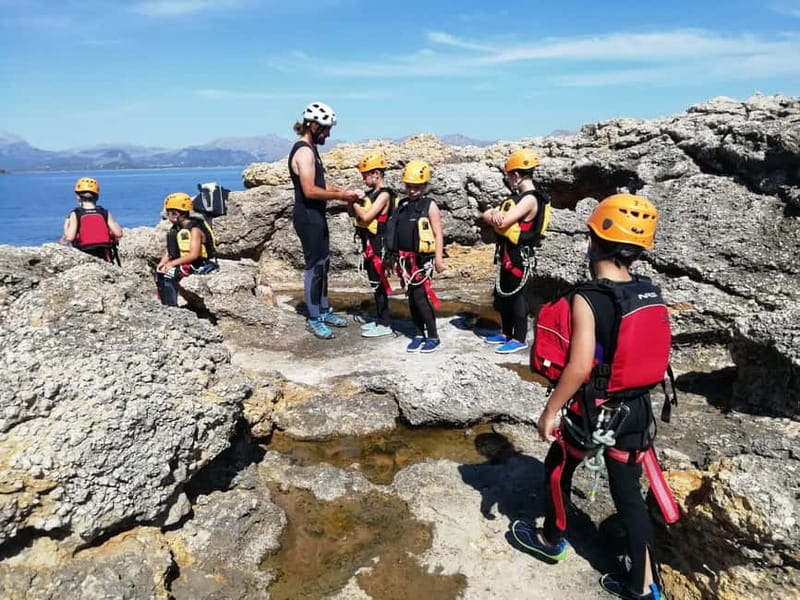 Mallorca: Half-Day Coasteering Experience - Guides who make the difference