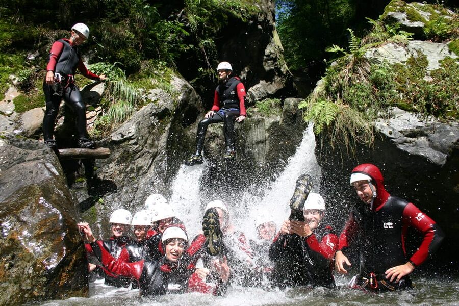 Ötztal: Canyoning at Alpenrosenklamm for Beginners - The final rappel and the return to comfort