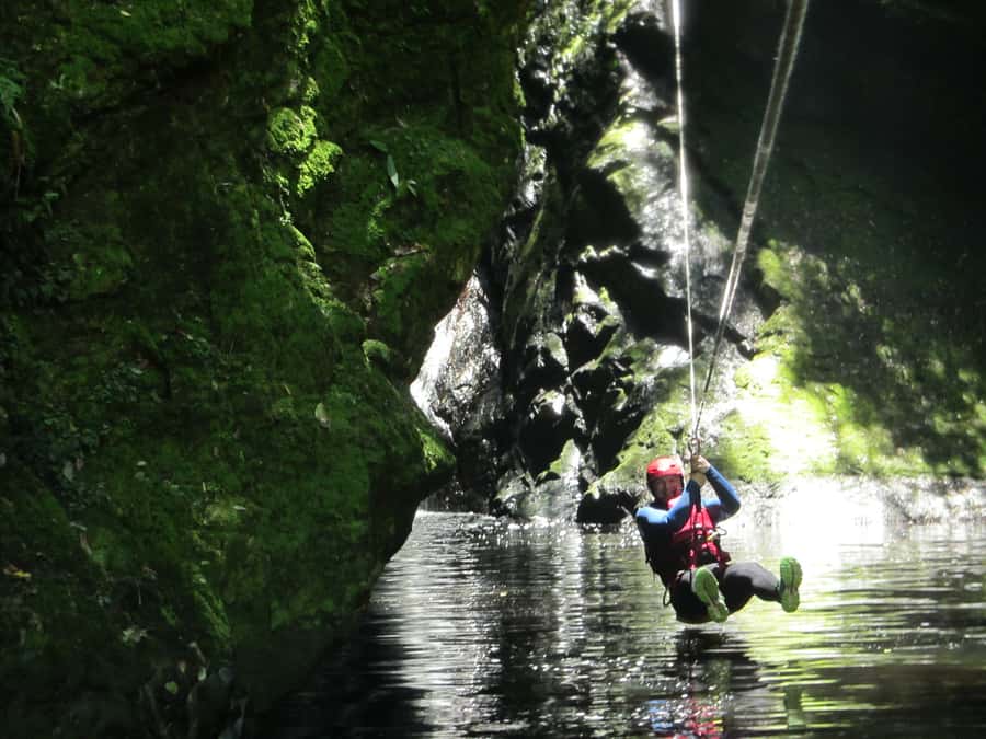 Plettenberg Bay: Canyoning Trip - The 25-meter abseil into the canyon