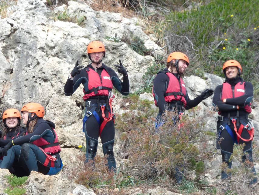 Portinho da Arrábida: Coasteering Boat Tour - Starting at Portinho da Arrábida Beach