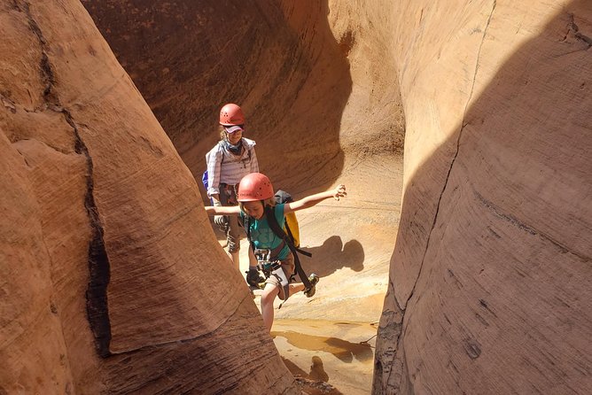 Private Half-Day Canyoneering Tour in Moab - From Desert Highlights to the red rock canyon