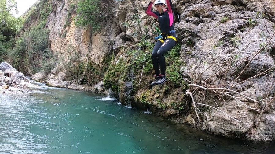 Rethymno: Canyoning Tour in the Kourtaliotiko Gorge - Key points to know before booking