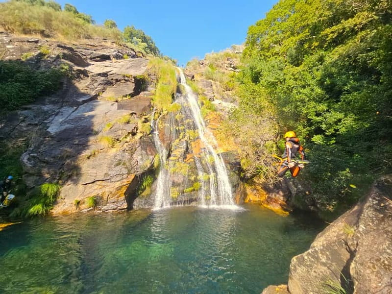 Serra D'Arga Canyoning - Meeting at Taberna do Horácio