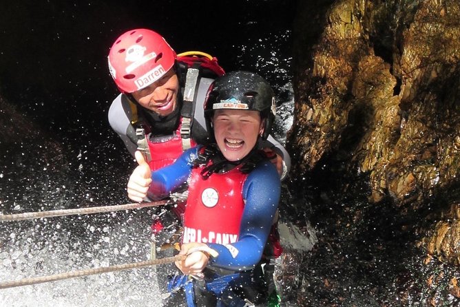 Short Canyoning Trip in The Crags - Entering the canyon at The Crags