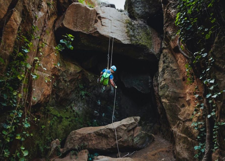 Tenerife: Los Arcos Canyoning Tour with Guide - Clothing, footwear, and what to pack