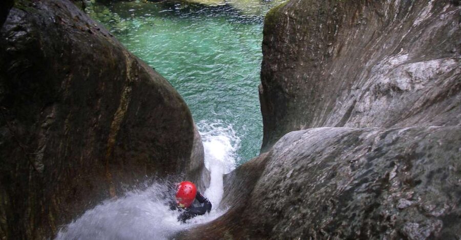 Tuscany: Canyoning Adventure Day Trip - What this canyoning trip is really like